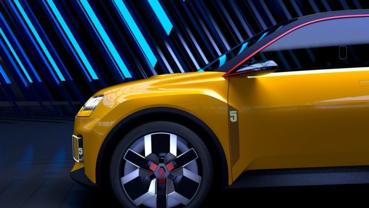 Renault 5 EV - 05